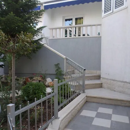 Gordana Apartment *